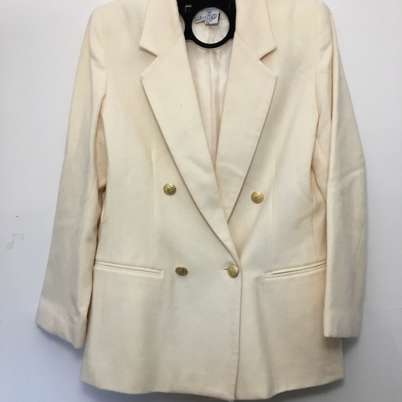 Stephanie Andrews Jackets & Blazers - STEPHANIE ANDREWS BLAZER SIZE 8